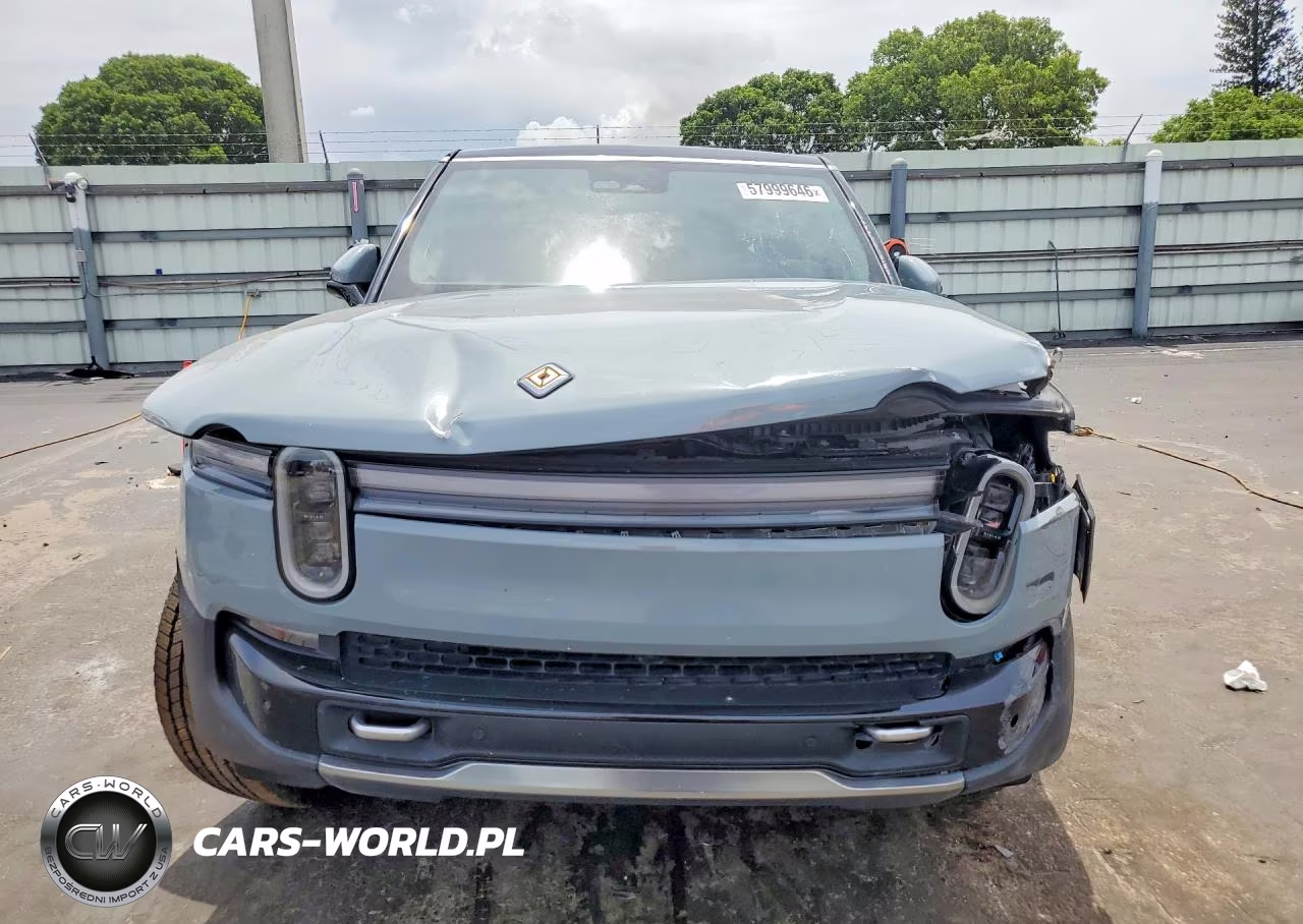 2025 Rivian R1S Adventure Dual Motor Large Pack-Adventure Dual Motor Max Pack VIN:7PDSGBBA9SN054322 - 5