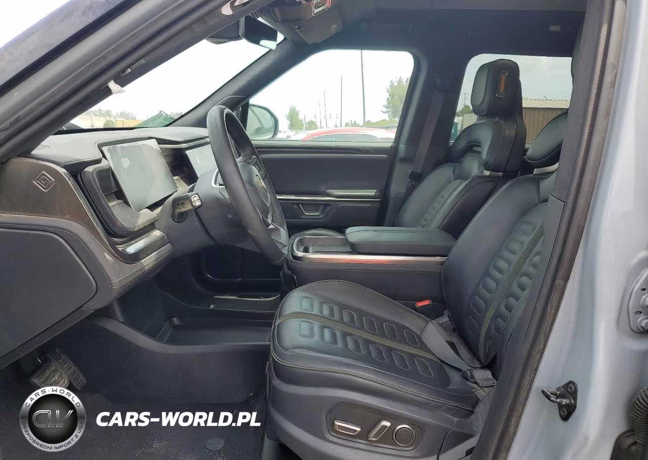 2025 Rivian R1S Adventure Dual Motor Large Pack-Adventure Dual Motor Max Pack VIN:7PDSGBBA9SN054322 - 7