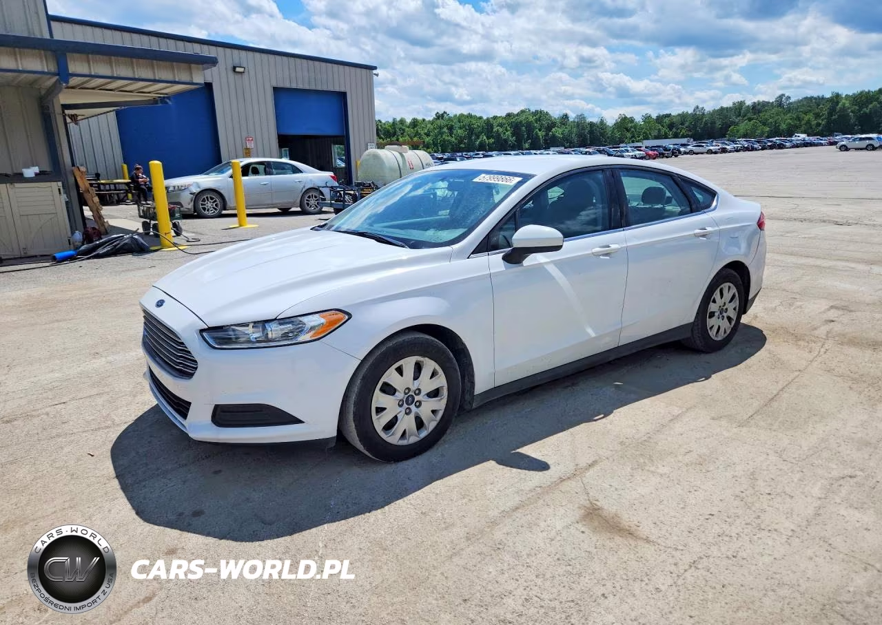 2014 Ford Fusion S – zdjęcie 1 z 12