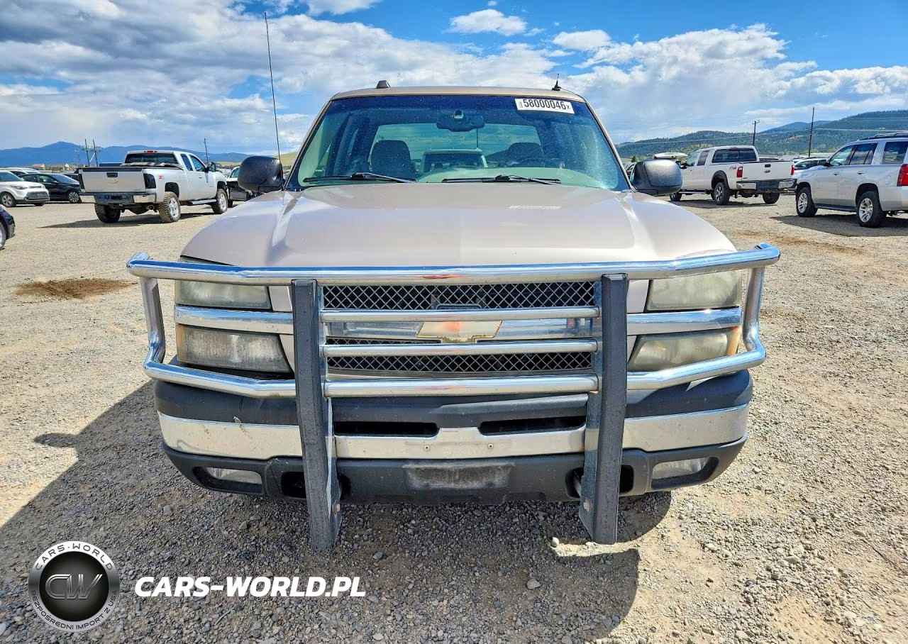 2005 Chevrolet Silverado K1500 VIN:2GCEK13T951218431 - 5
