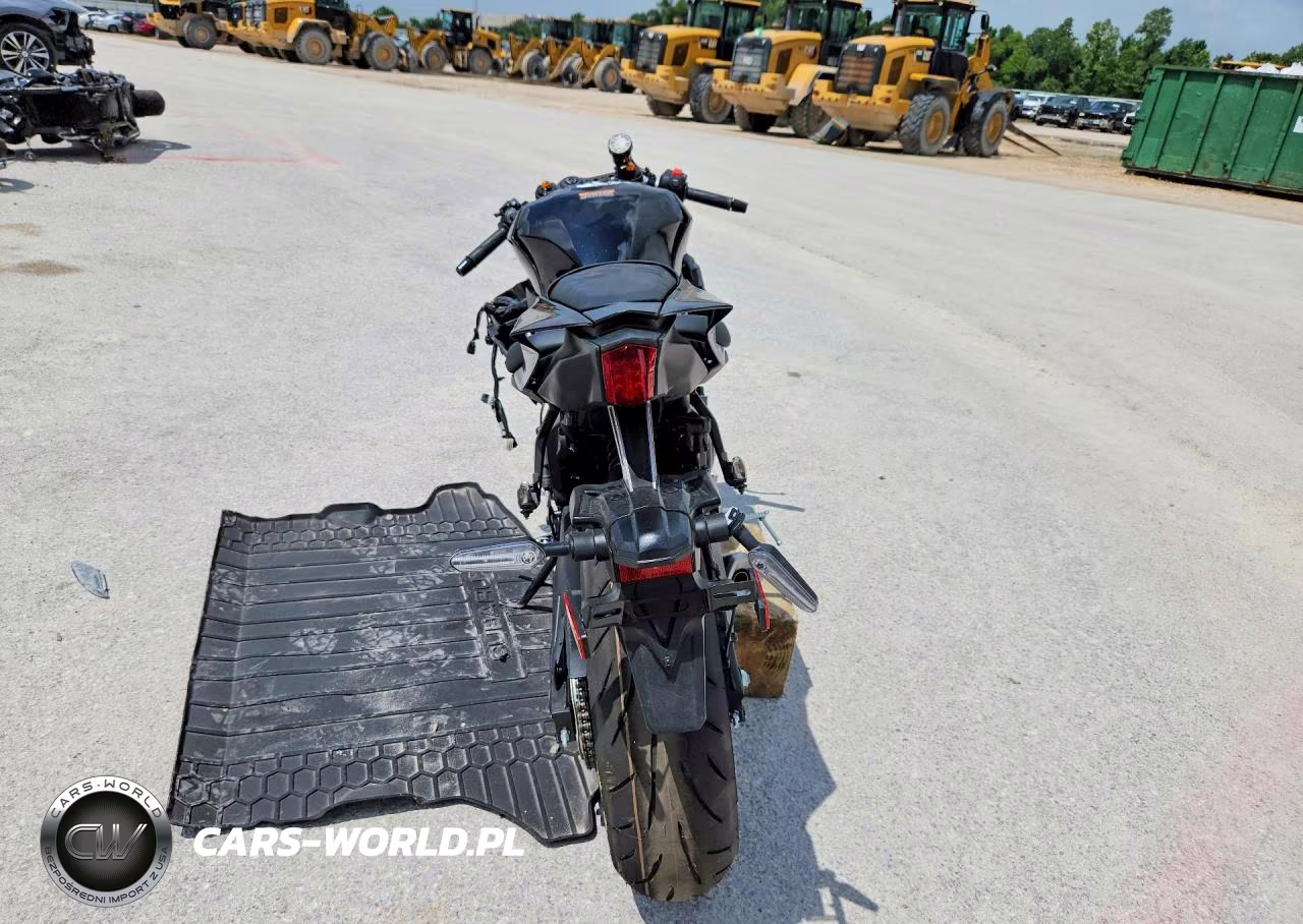 2026 Yamaha Yzf690 S VIN:JYARM60E7TA004793 - 4