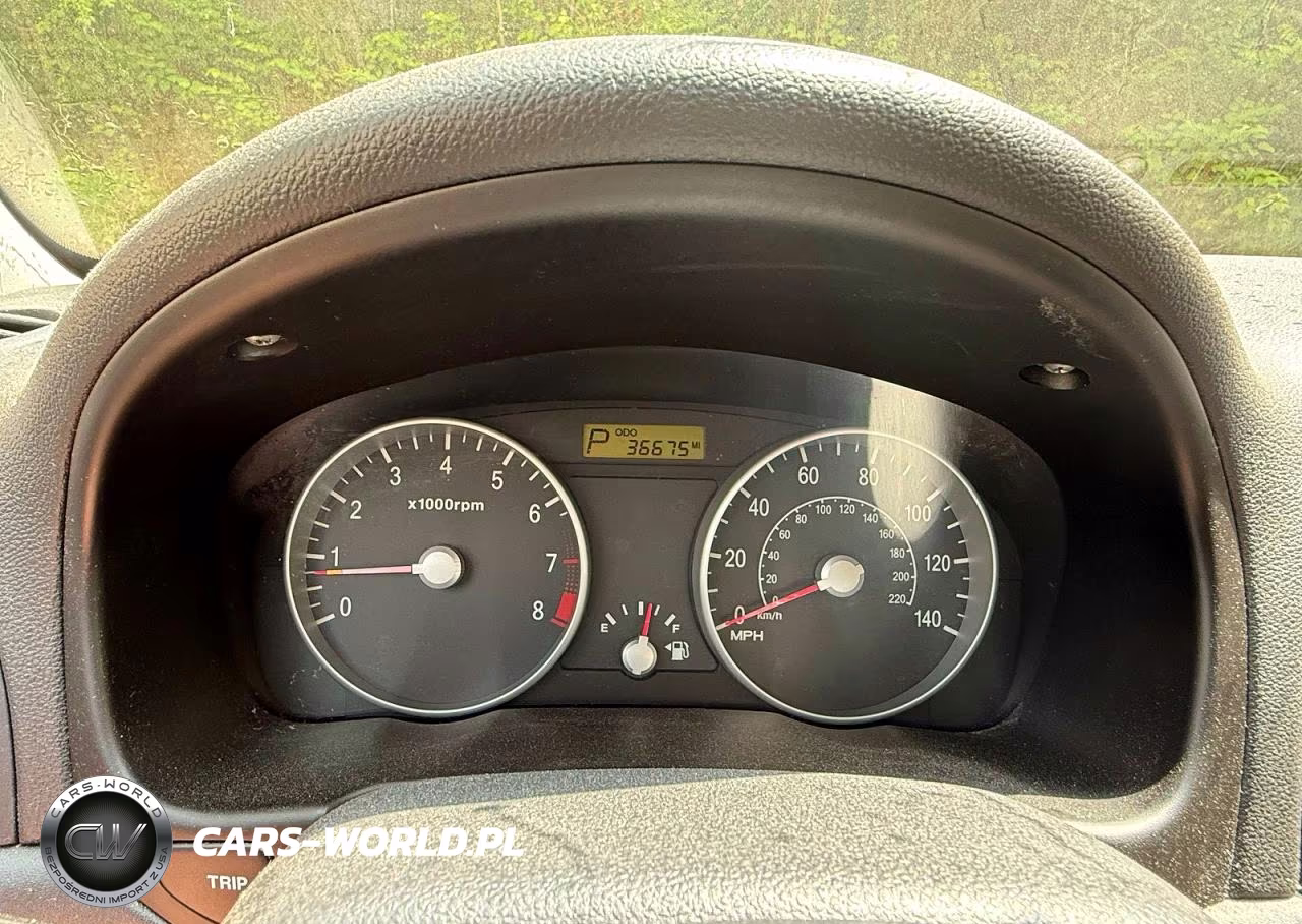 2008 Hyundai Accent Gs VIN:KMHCM36C48U060075 - 8