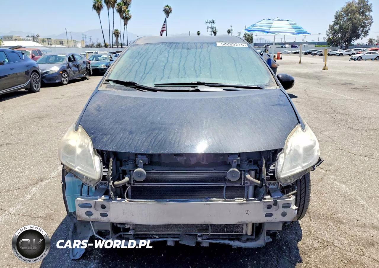 2012 Toyota Prius Three VIN:JTDKN3DU0C1504765 - 5