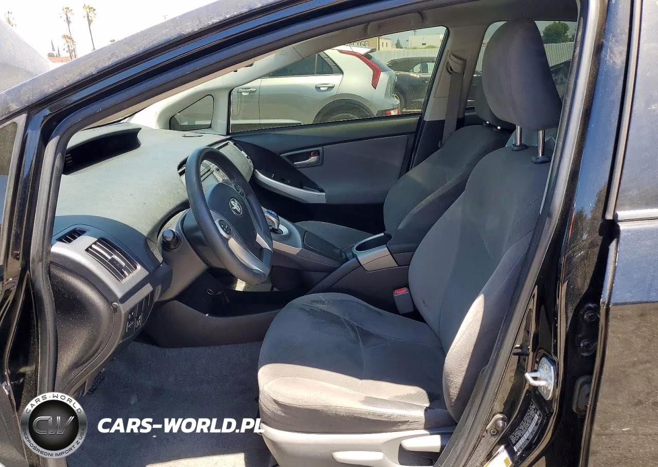 2012 Toyota Prius Three VIN:JTDKN3DU0C1504765 - 7