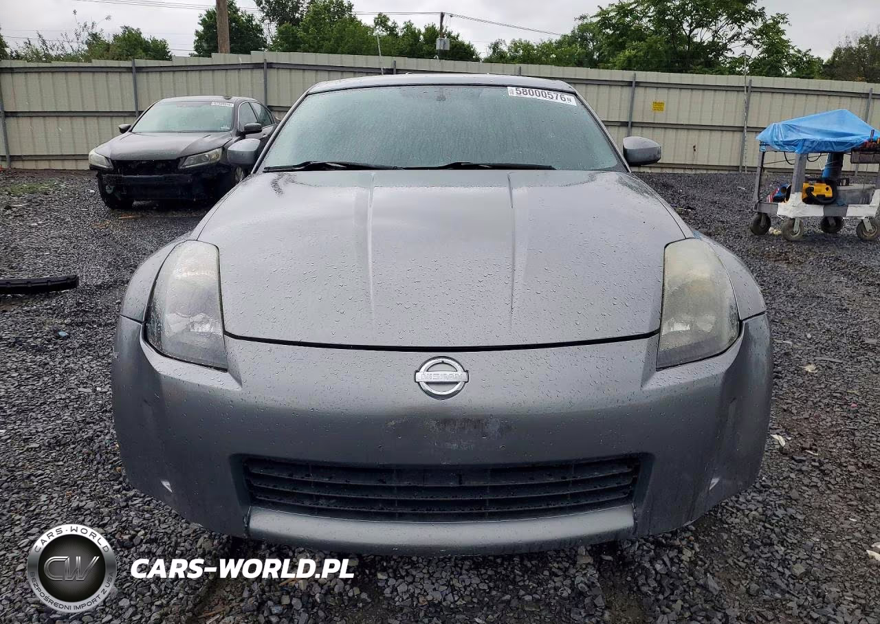 2005 Nissan 350Z Coupe VIN:JN1AZ34D45M607921 - 5