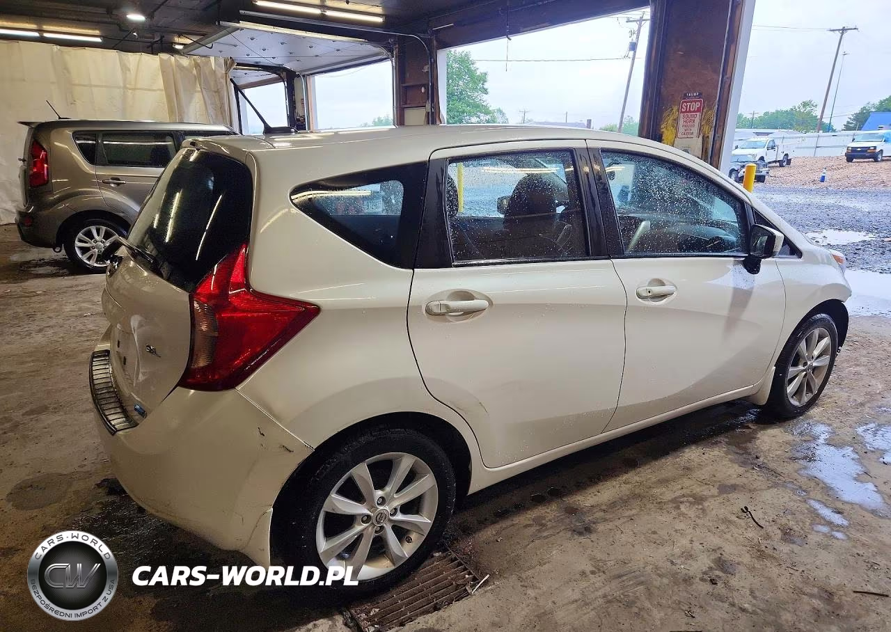 2015 Nissan Versa Note Sl VIN:3N1CE2CP1FL362758 - 3