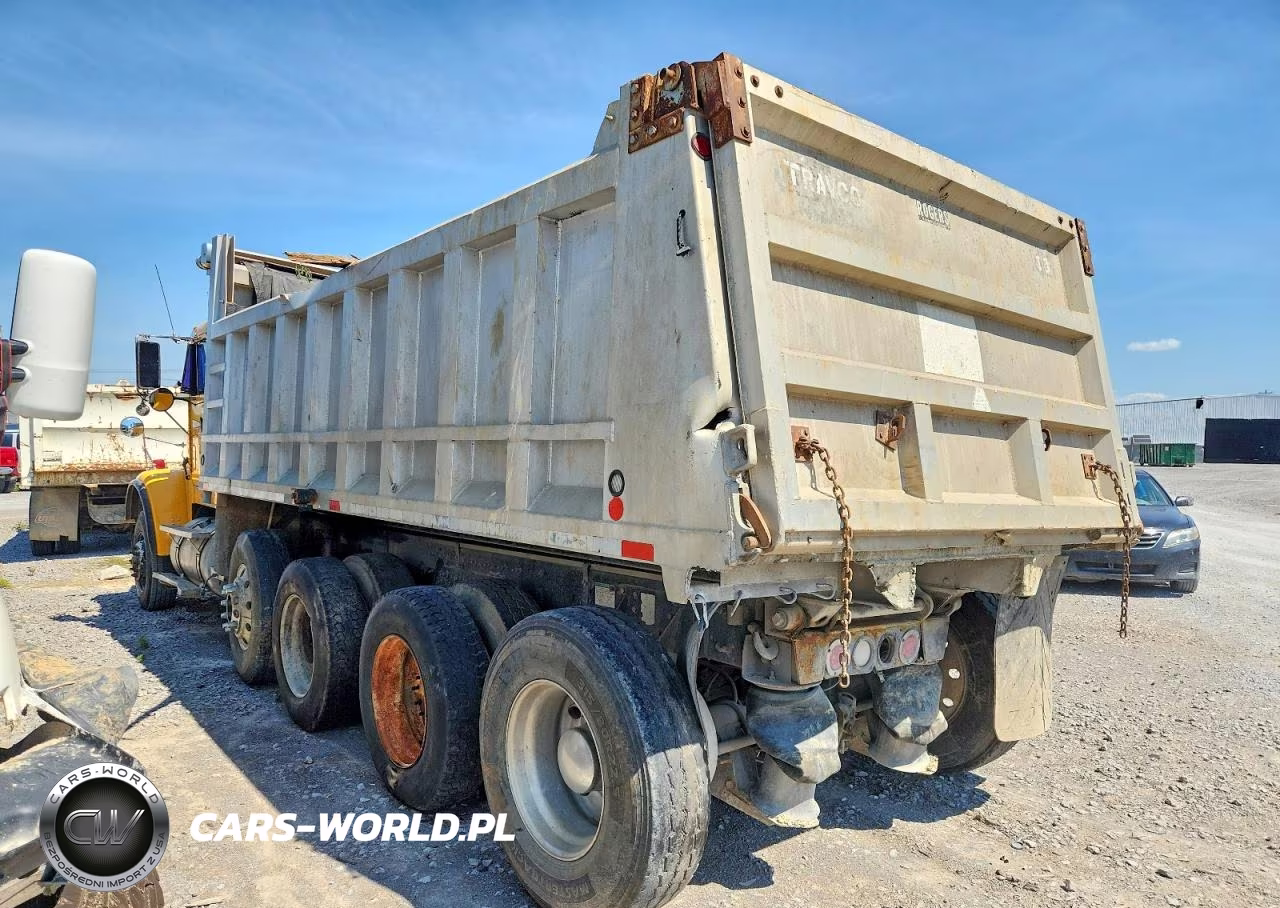 2010 Freightliner Fld120 Dump Truck VIN:1FVHALCK3ADAV2965 - 3