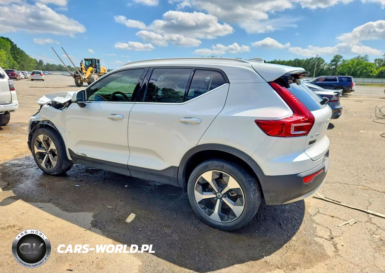 2023 Volvo Xc40 Plus VIN:YV4L12UE2P2987143 - 2