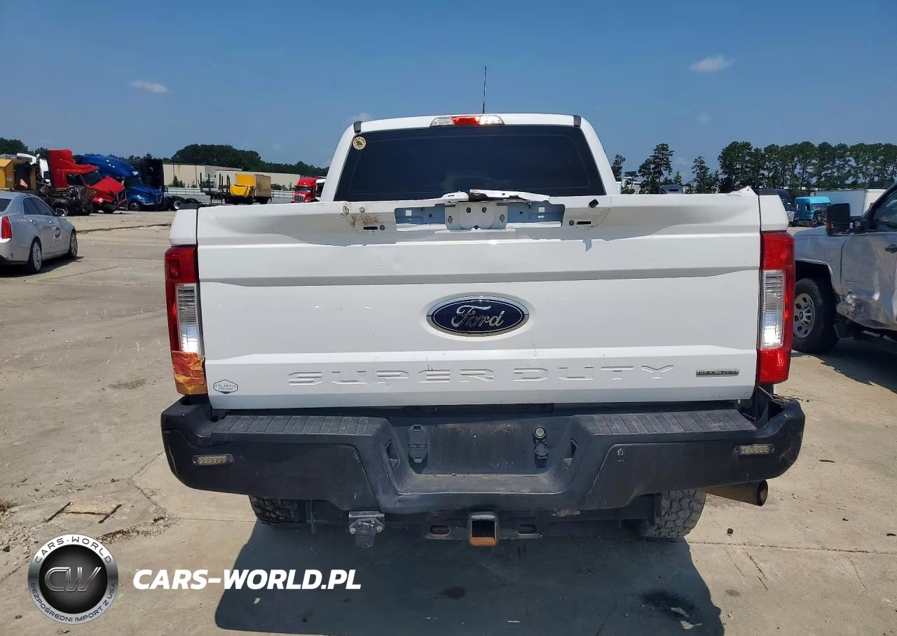 2017 Ford F250 Super Duty VIN:1FT7W2B63HEF24753 - 6
