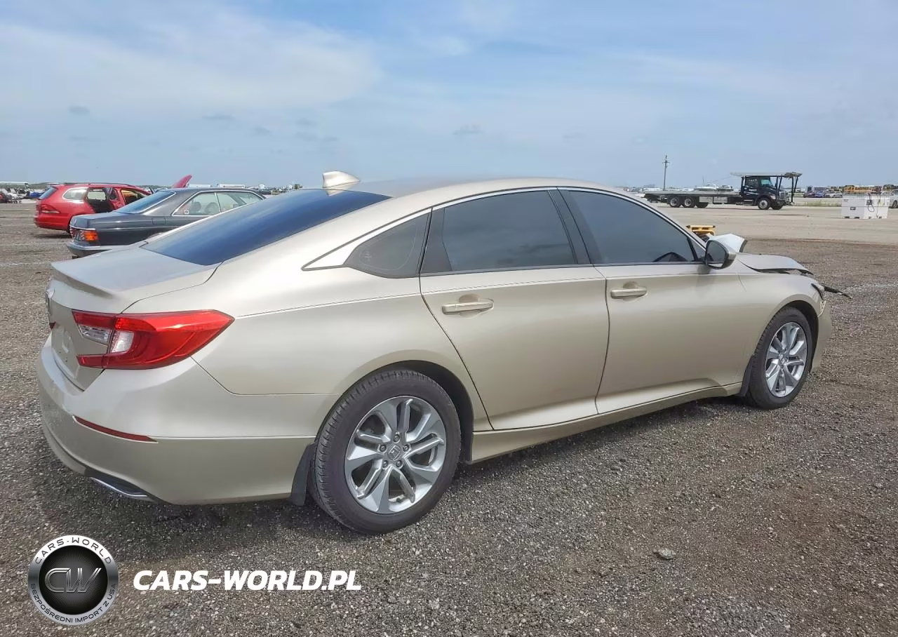 2018 Honda Accord Lx VIN:1HGCV1F16JA211172 - 3