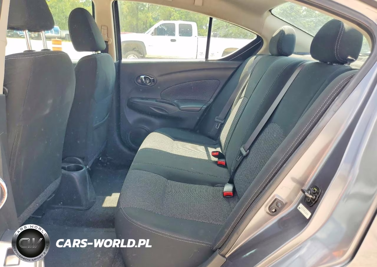 2018 Nissan Versa Sv VIN:3N1CN7AP9JL883428 - 10