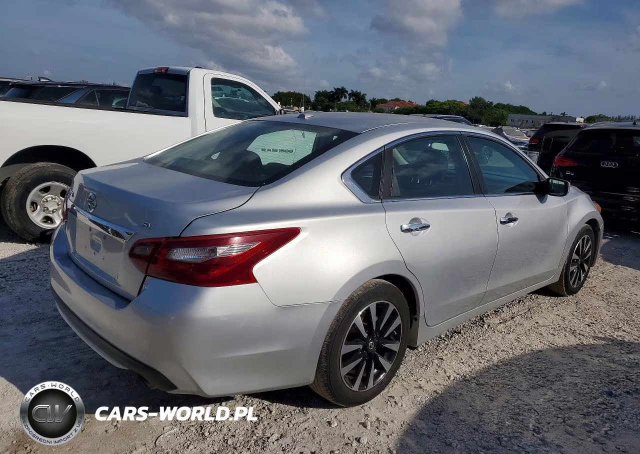 2018 Nissan Altima 2.5 VIN:1N4AL3AP6JC234965 - 3
