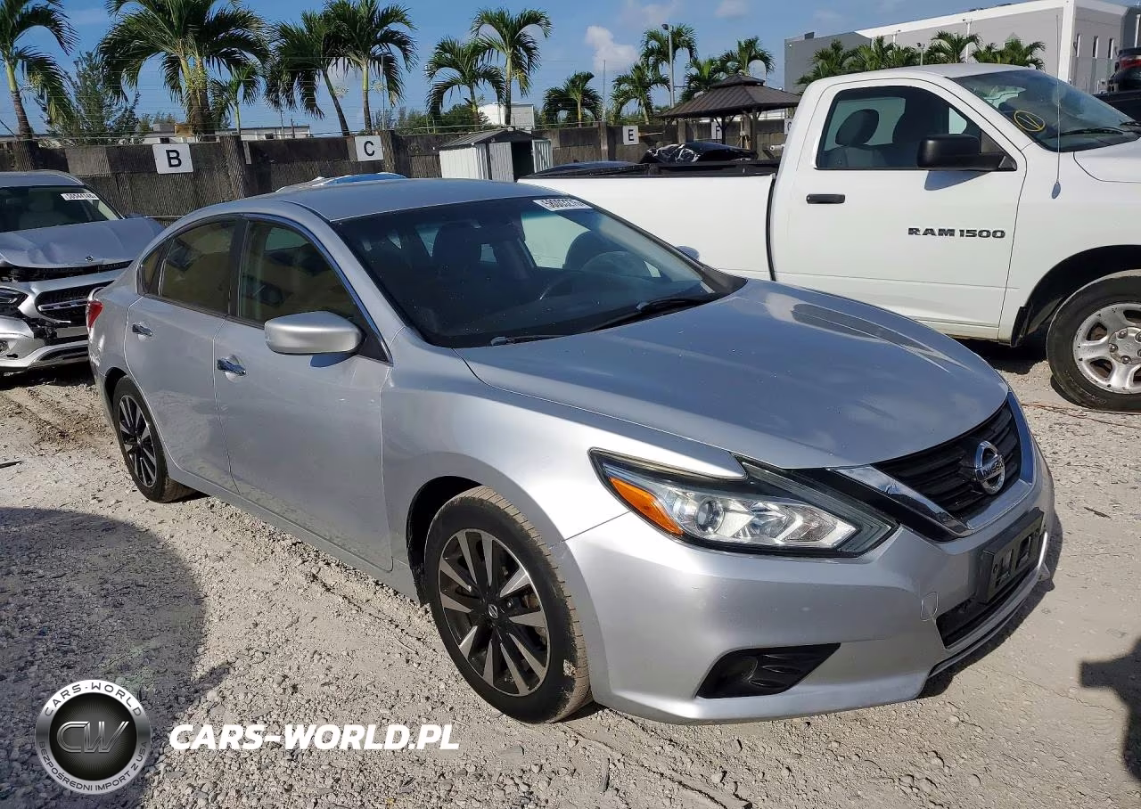 2018 Nissan Altima 2.5 VIN:1N4AL3AP6JC234965 - 4