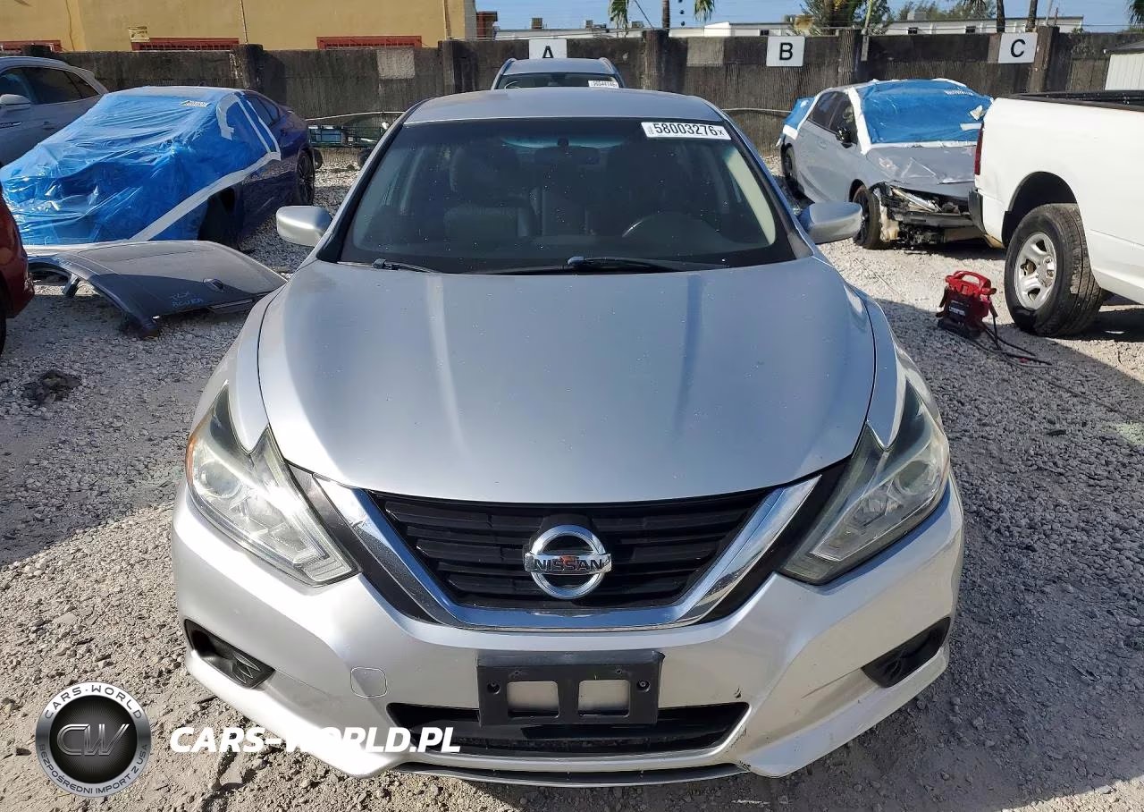 2018 Nissan Altima 2.5 VIN:1N4AL3AP6JC234965 - 5