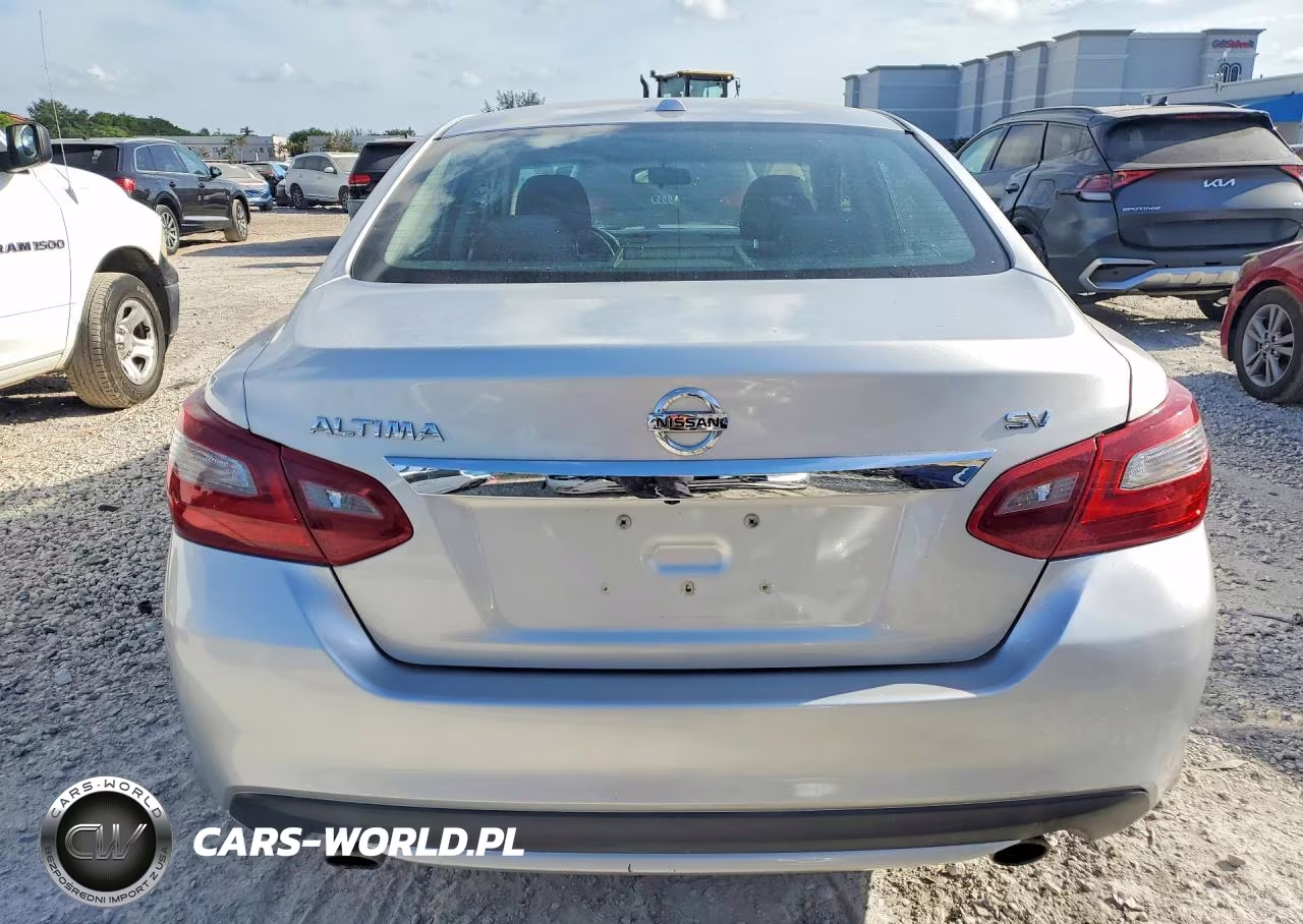 2018 Nissan Altima 2.5 VIN:1N4AL3AP6JC234965 - 6