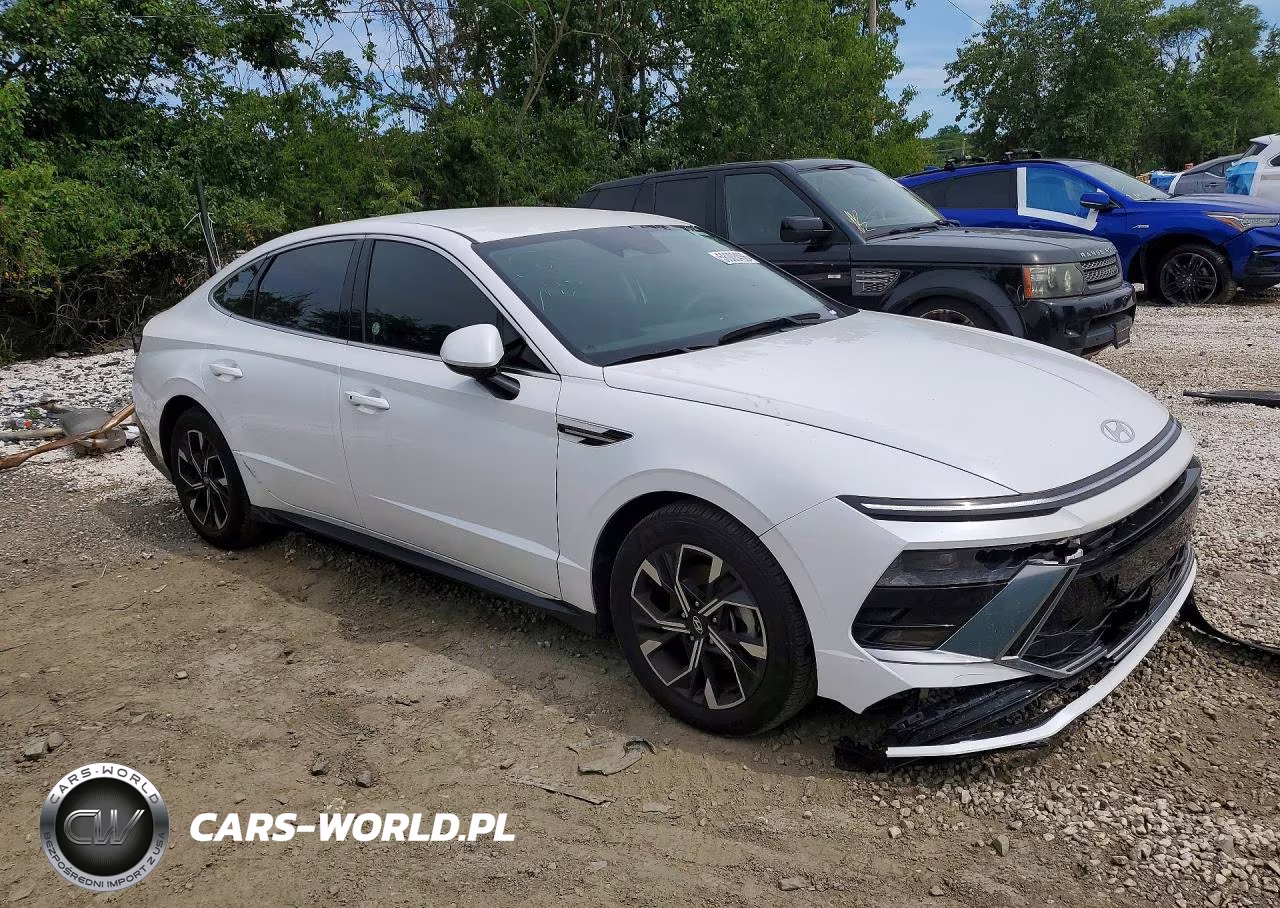 2025 Hyundai Sonata Sel VIN:KMHL64JA8SA506551 - 4