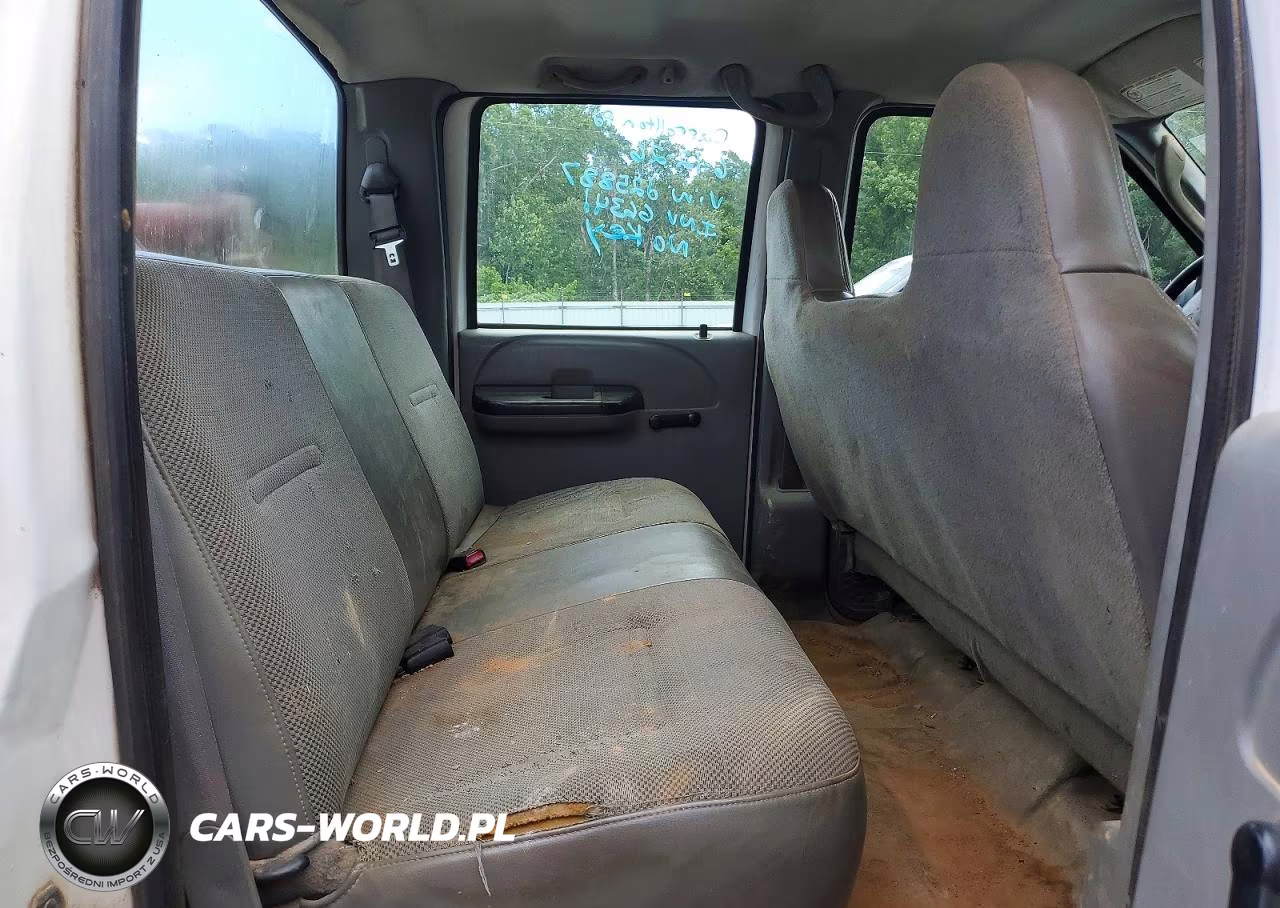 2005 Ford F450 Super Duty VIN:1FDXW46Y65ED25887 - 10