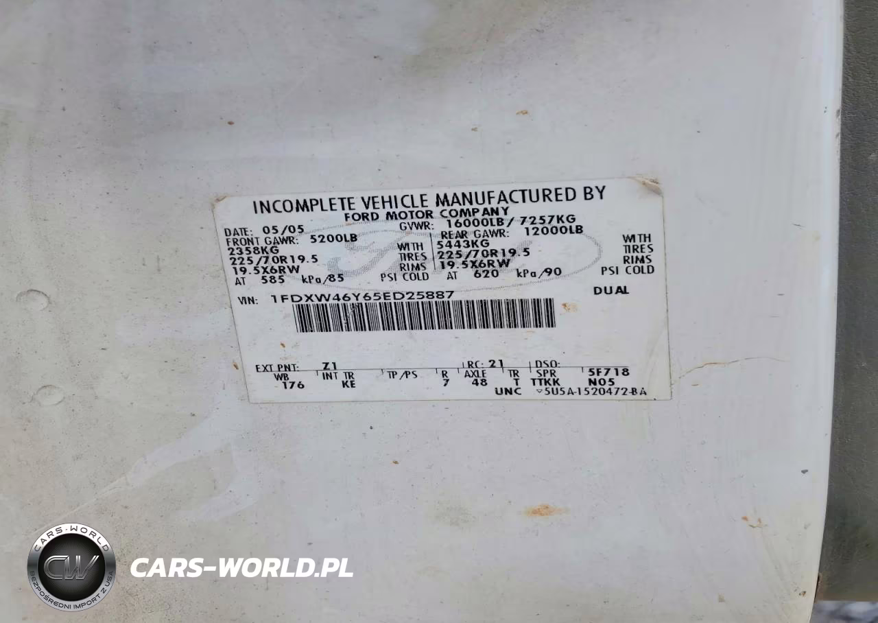 2005 Ford F450 Super Duty VIN:1FDXW46Y65ED25887 - 12