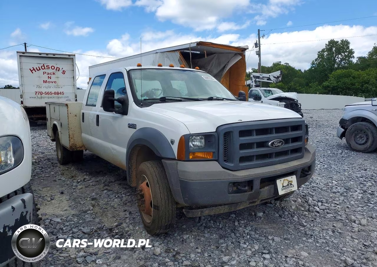 2005 Ford F450 Super Duty VIN:1FDXW46Y65ED25887 - 4