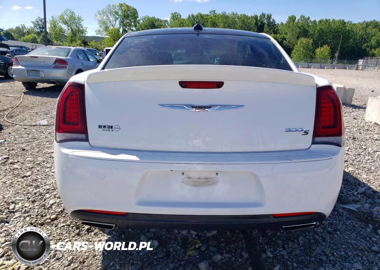 2020 Chrysler 300 S VIN:2C3CCABG7LH189576 - 6