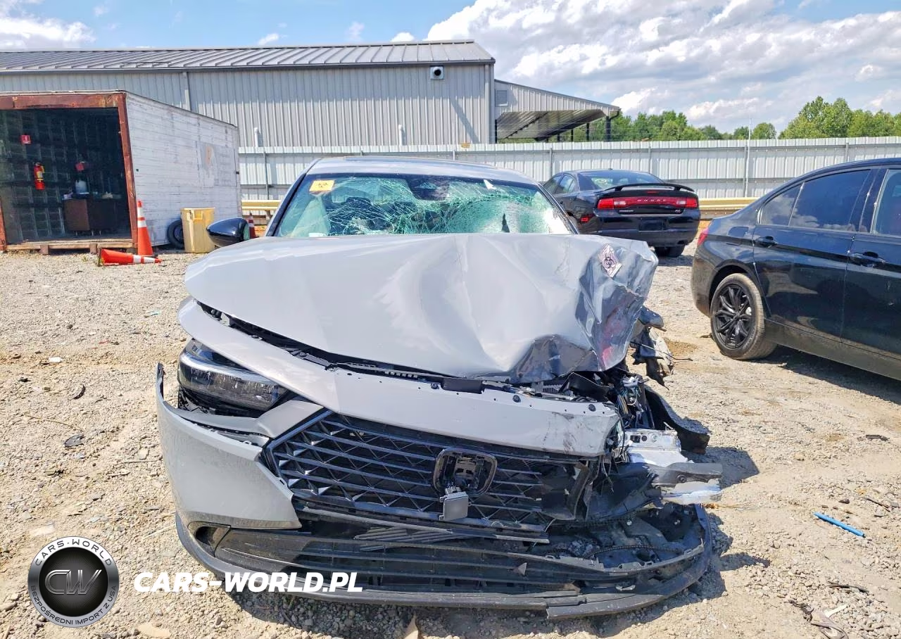 2025 Honda Accord Se VIN:1HGCY1F4XSA046469 - 5