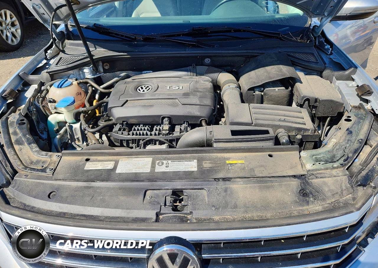 2017 Volkswagen Passat Se VIN:1VWBT7A37HC051066 - 11