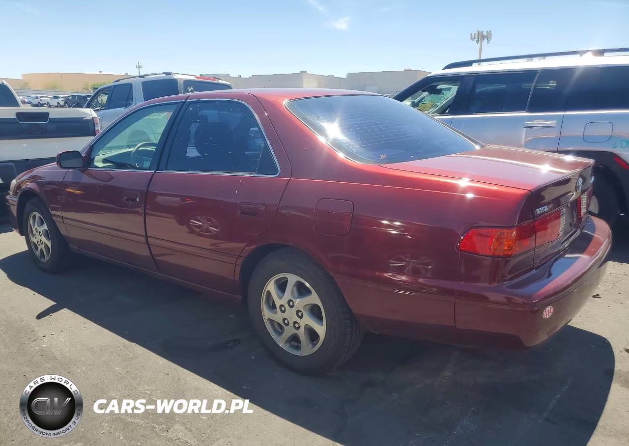 2001 Toyota Camry Le VIN:4T1BG22K11U112679 - 2