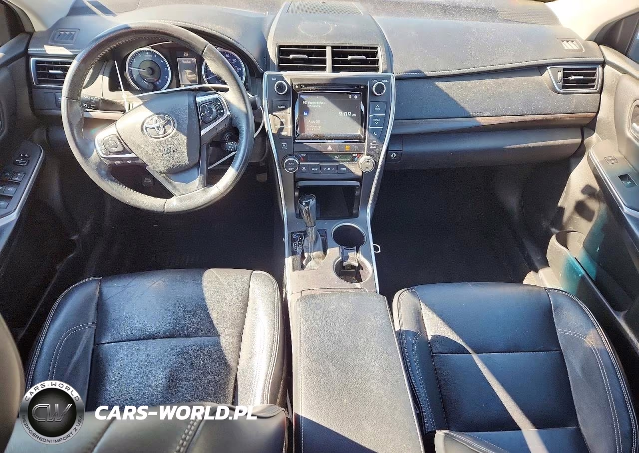 2017 Toyota Camry Xle VIN:4T1BF1FK0HU713633 - 8
