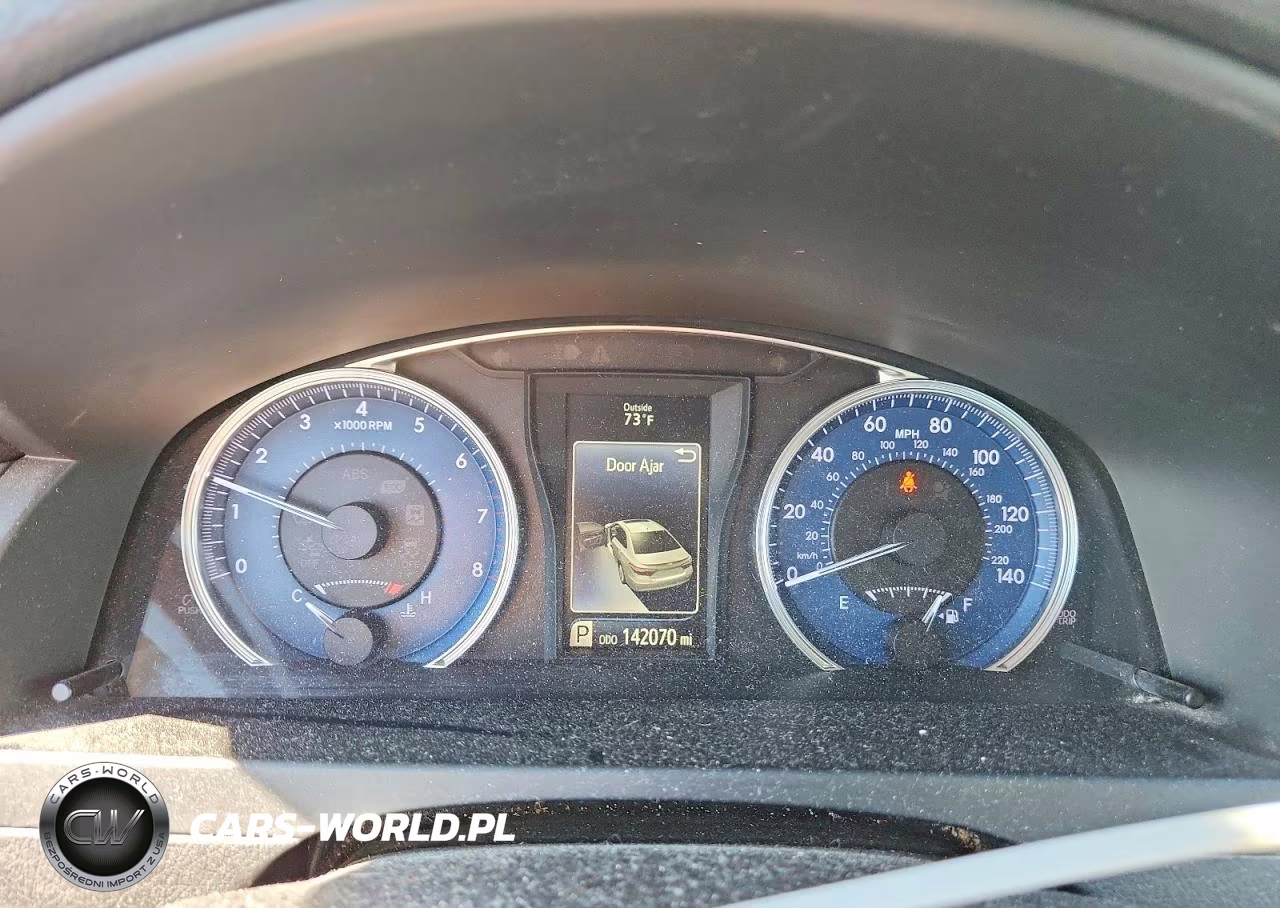 2017 Toyota Camry Xle VIN:4T1BF1FK0HU713633 - 9