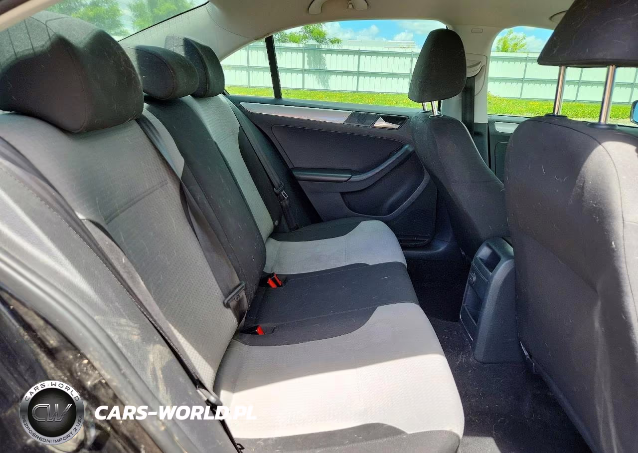 2017 Volkswagen Jetta S VIN:3VW2B7AJ4HM379268 - 10