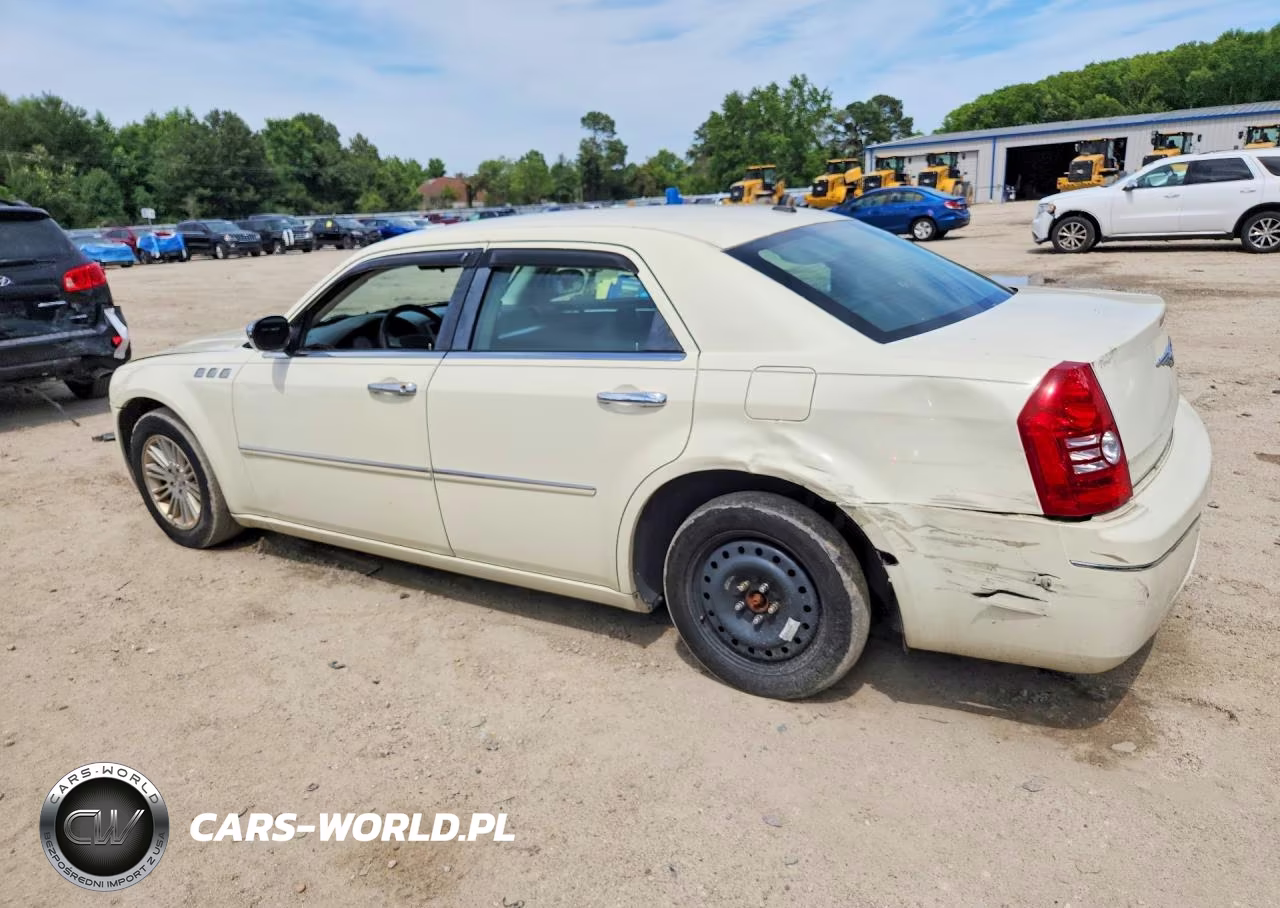 2010 Chrysler 300 Touring VIN:2C3CA5CV9AH164833 - 2