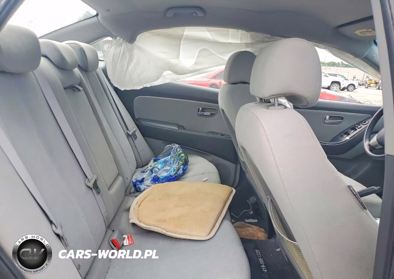 2009 Hyundai Elantra Gls VIN:KMHDU46D49U747951 - 10