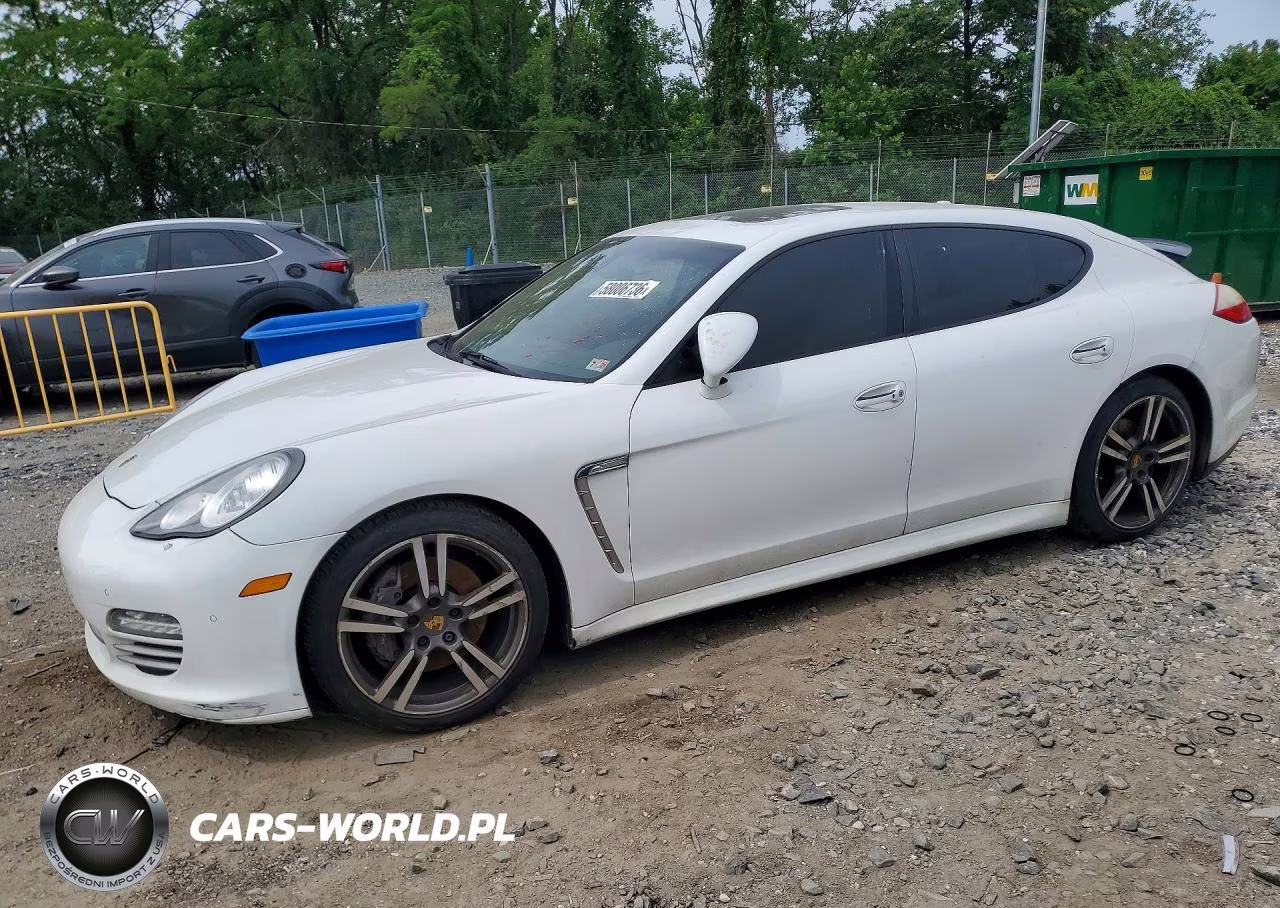 2013 Porsche Panamera 2 – zdjęcie 1 z 12