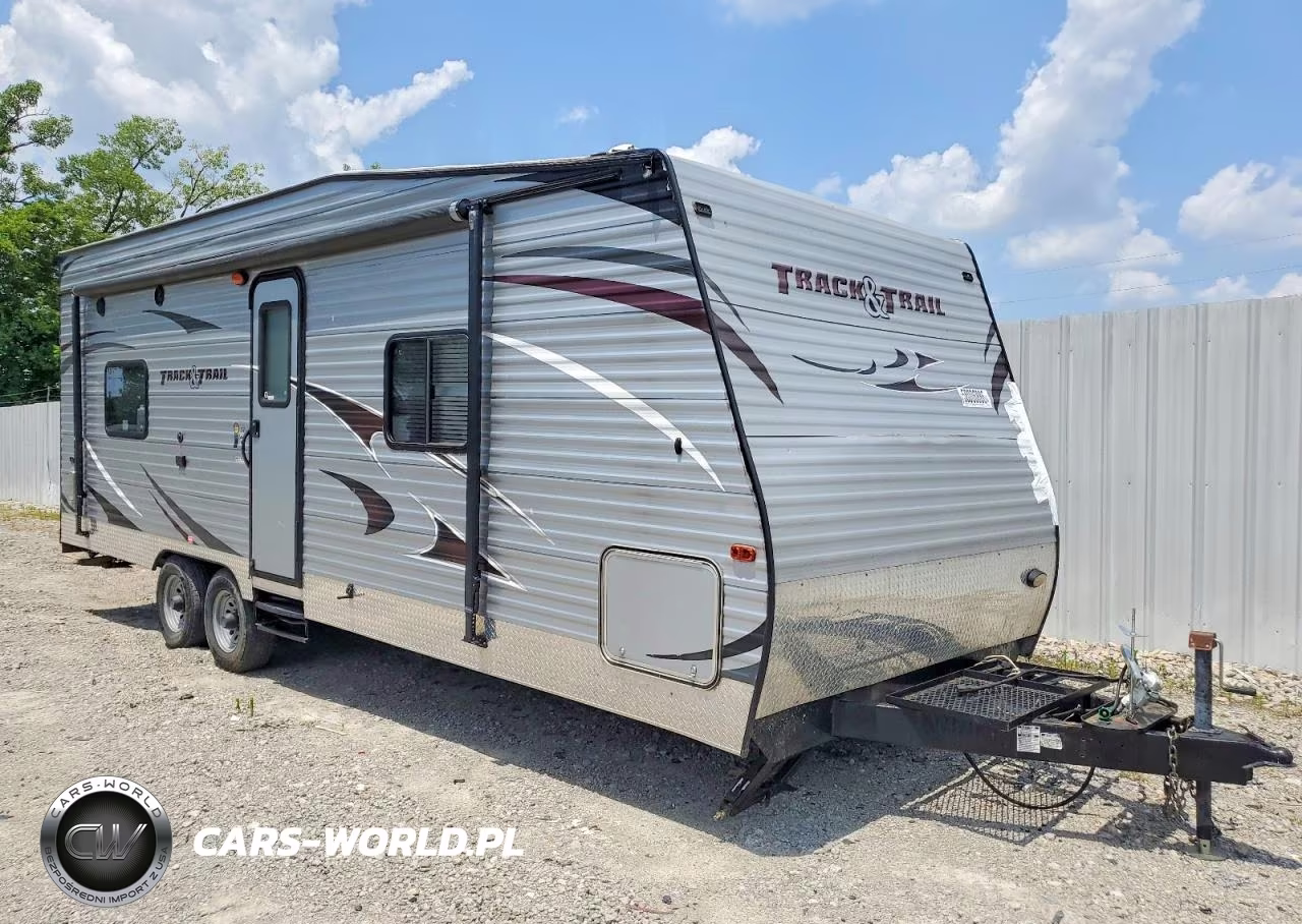 2014 Gulf Stream Track & Trail Camper