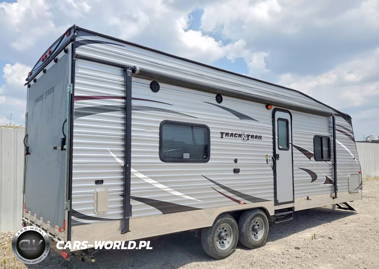 2014 Gulf Stream Track & Trail Camper VIN:1NL1GTL24E1112858 - 4