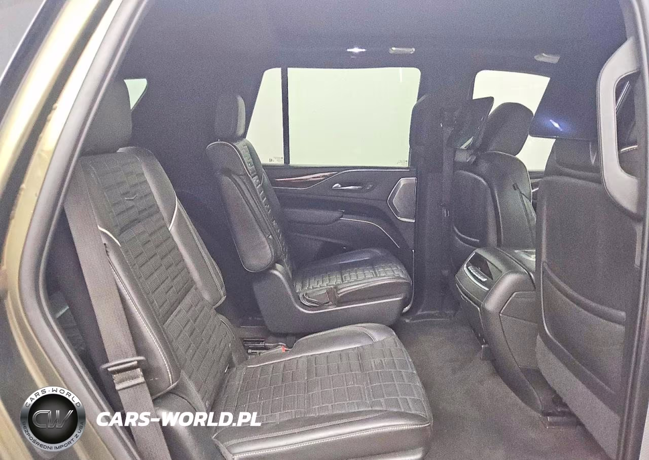 2022 Cadillac Escalade Sport Platinum VIN:1GYS3GKT6NR183790 - 11