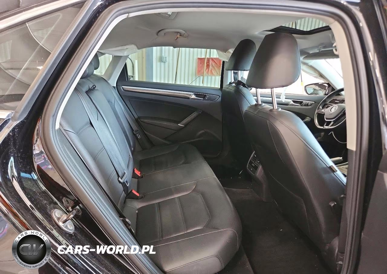 2016 Volkswagen Passat Se VIN:1VWBS7A32GC046083 - 10