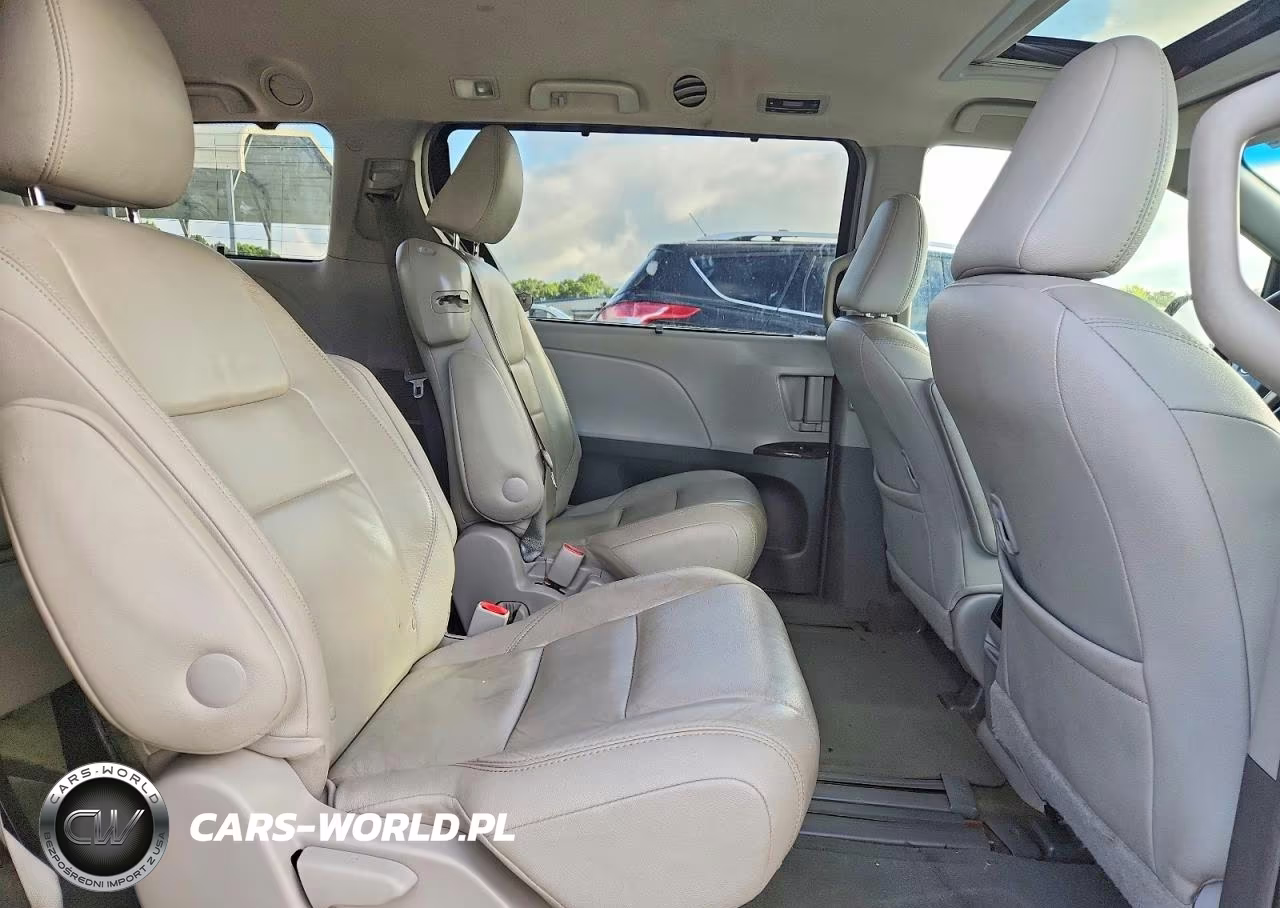 2015 Toyota Sienna Xle 8-Passenger VIN:5TDYK3DC8FS633645 - 11