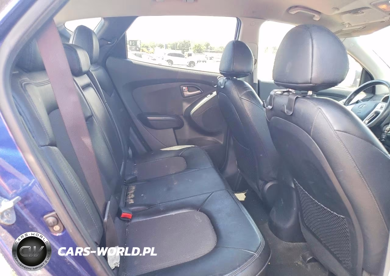 2012 Hyundai Tucson Gls VIN:KM8JUCAC3CU416913 - 10