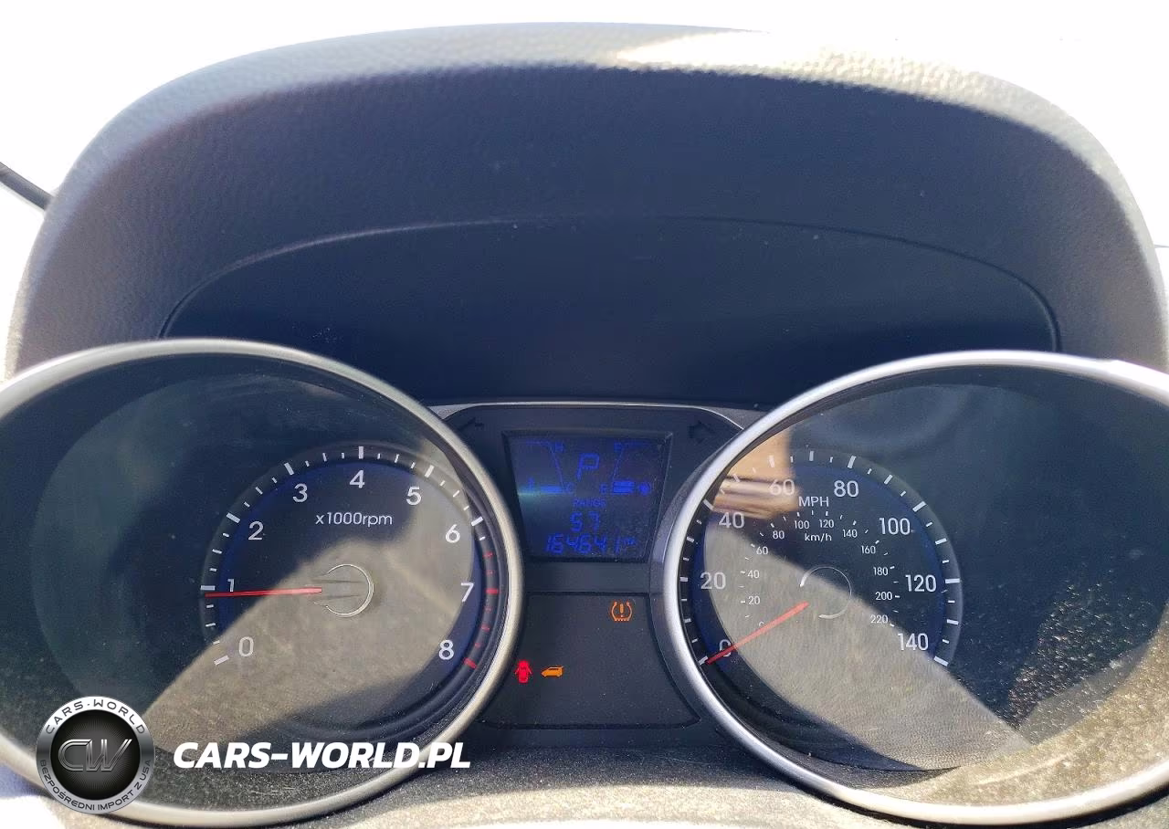 2012 Hyundai Tucson Gls VIN:KM8JUCAC3CU416913 - 9