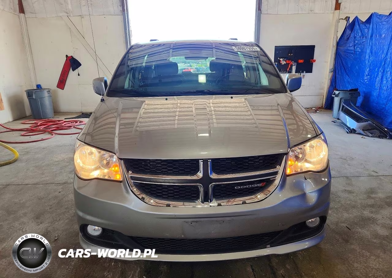 2019 Dodge Grand Caravan Sxt VIN:2C4RDGCG6KR772976 - 5