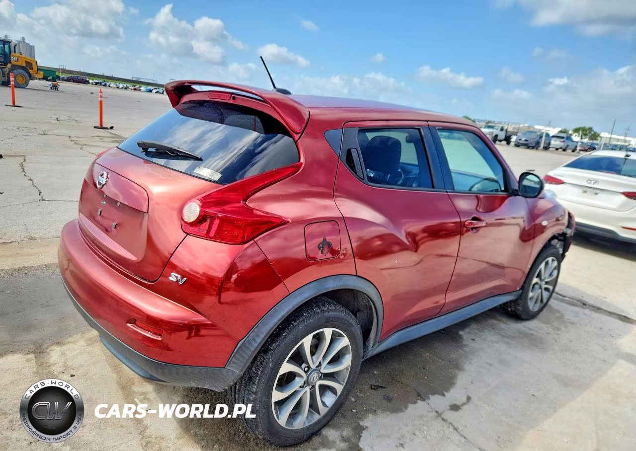 2011 Nissan Juke S VIN:JN8AF5MRXBT023218 - 3