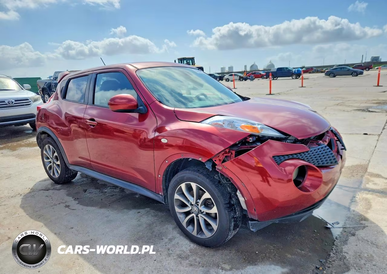 2011 Nissan Juke S VIN:JN8AF5MRXBT023218 - 4