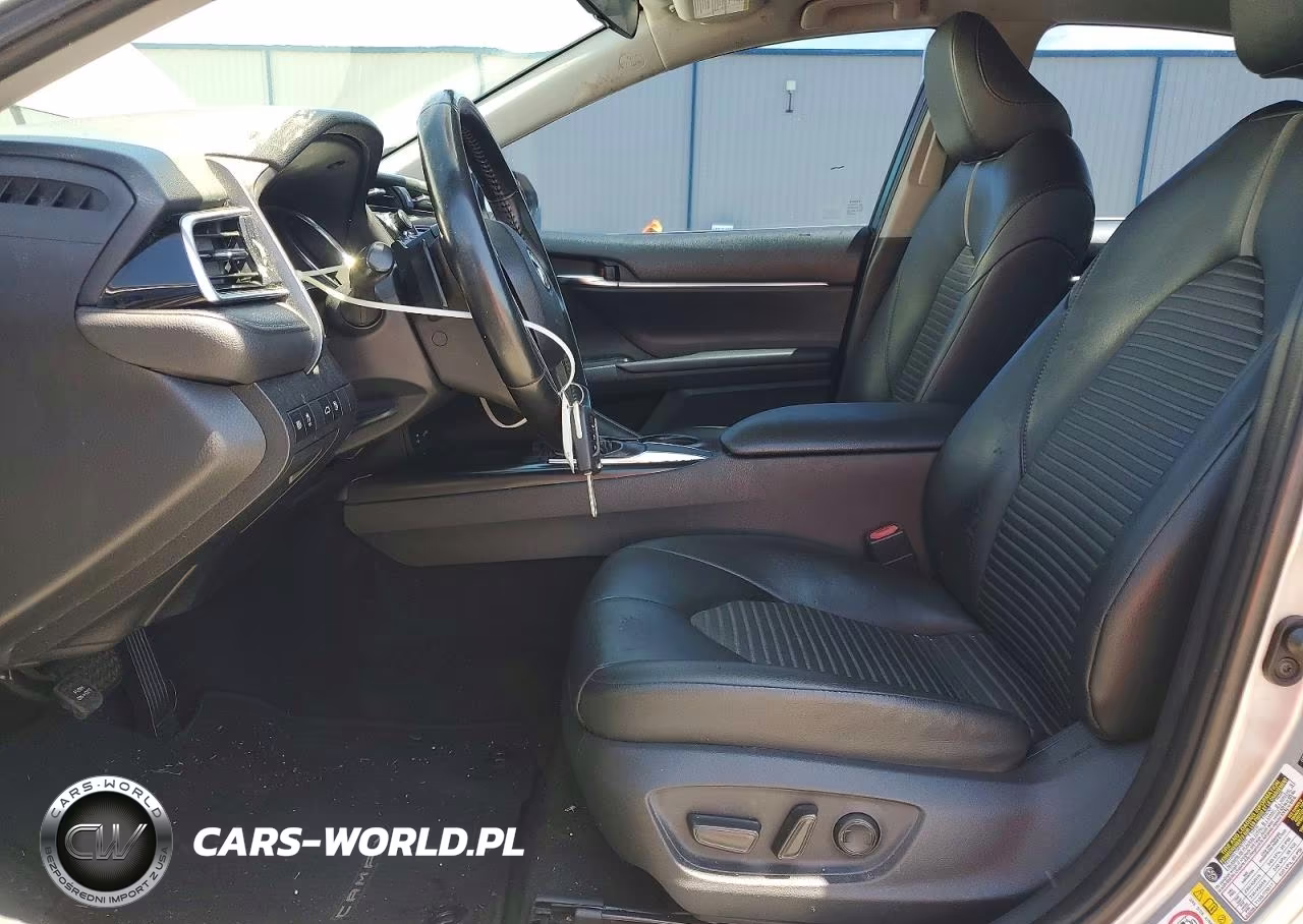 2018 Toyota Camry Se VIN:4T1B11HKXJU029254 - 7