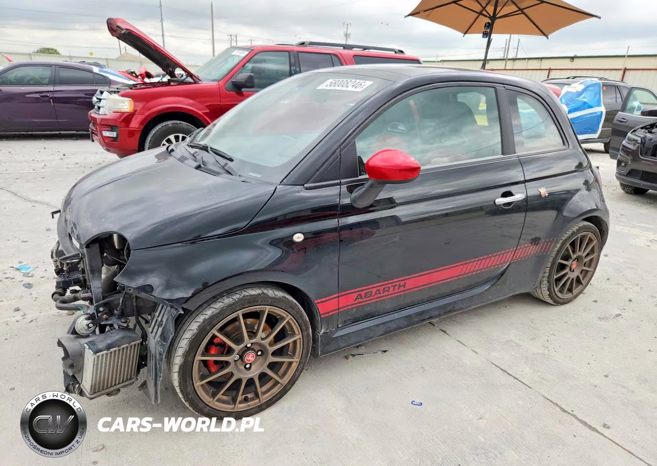 2017 Fiat 500 Abarth – zdjęcie 1 z 12