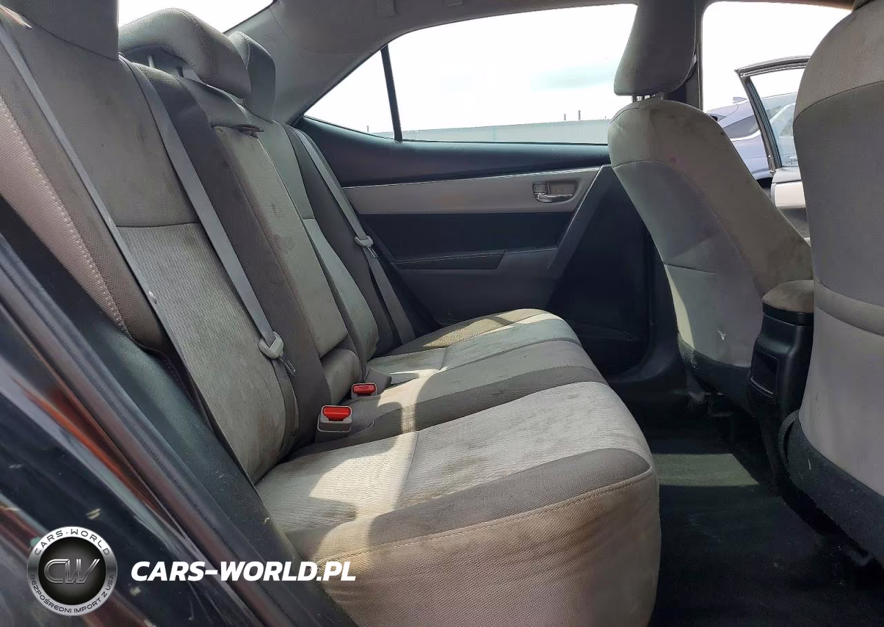 2018 Toyota Corolla Le VIN:2T1BURHE6JC048031 - 10