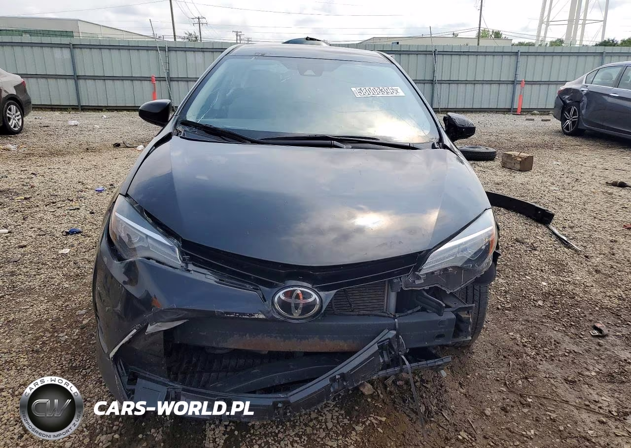 2018 Toyota Corolla Le VIN:2T1BURHE6JC048031 - 5