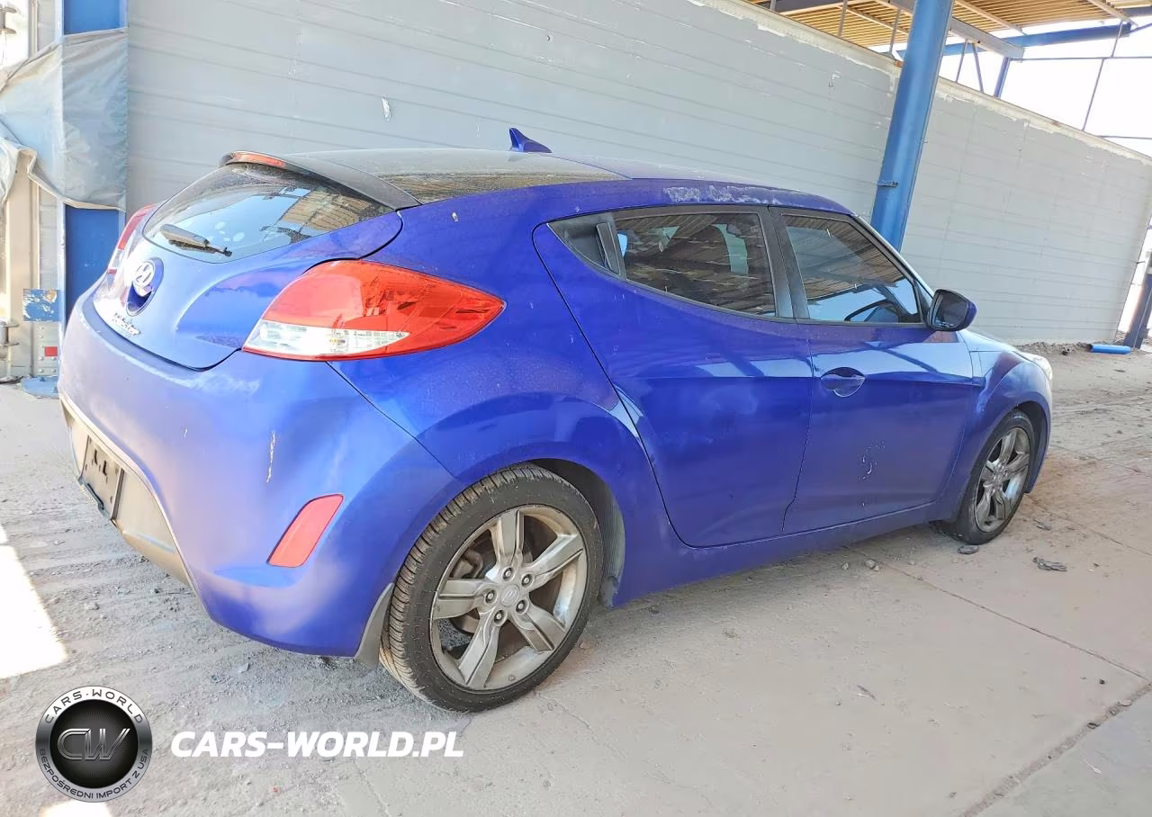 2012 Hyundai Veloster Base VIN:KMHTC6AD8CU082559 - 3