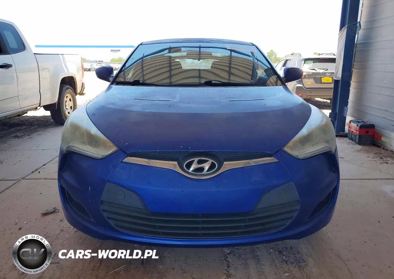 2012 Hyundai Veloster Base VIN:KMHTC6AD8CU082559 - 5