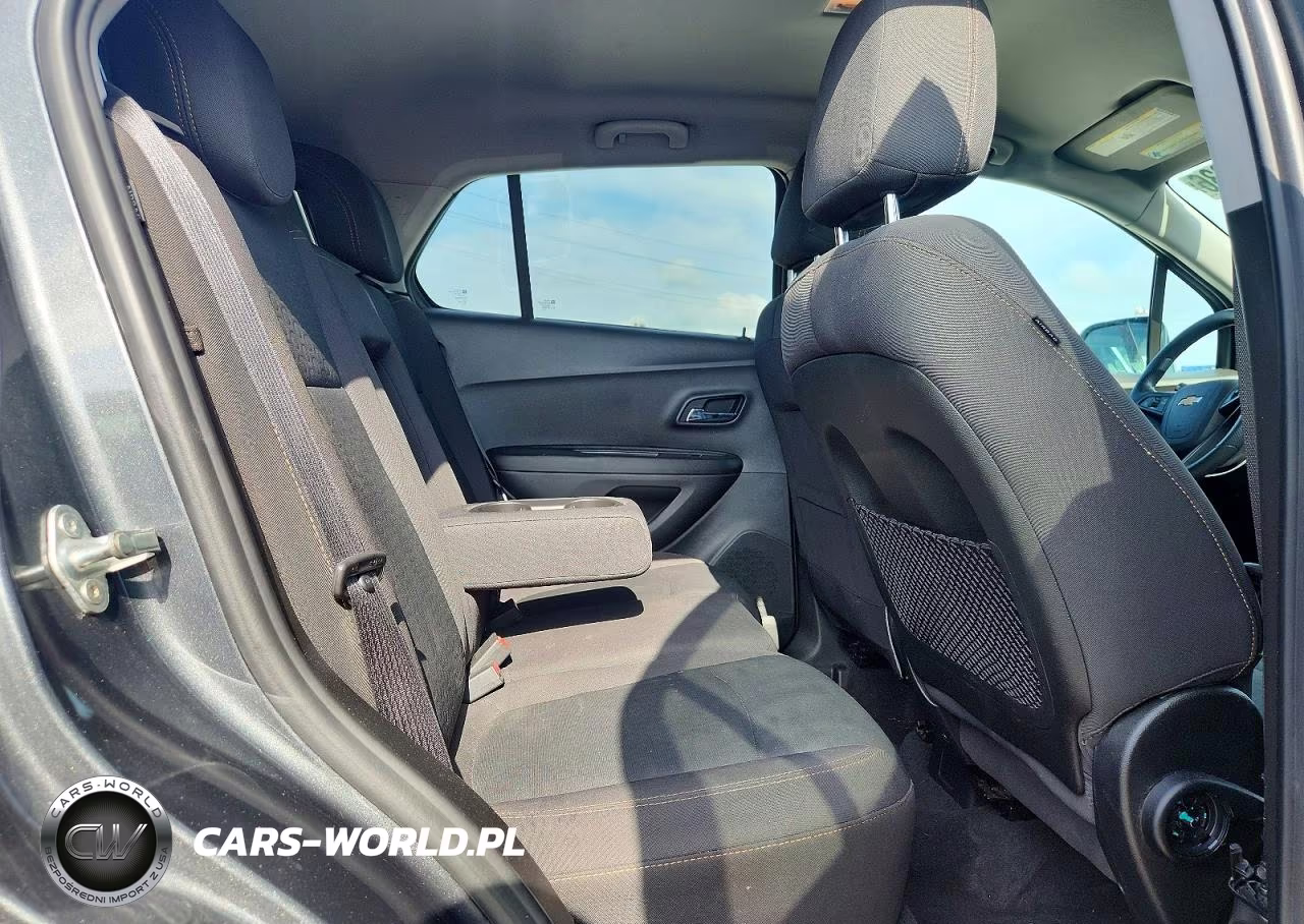 2019 Chevrolet Trax Ls VIN:3GNCJNSB8KL190794 - 11
